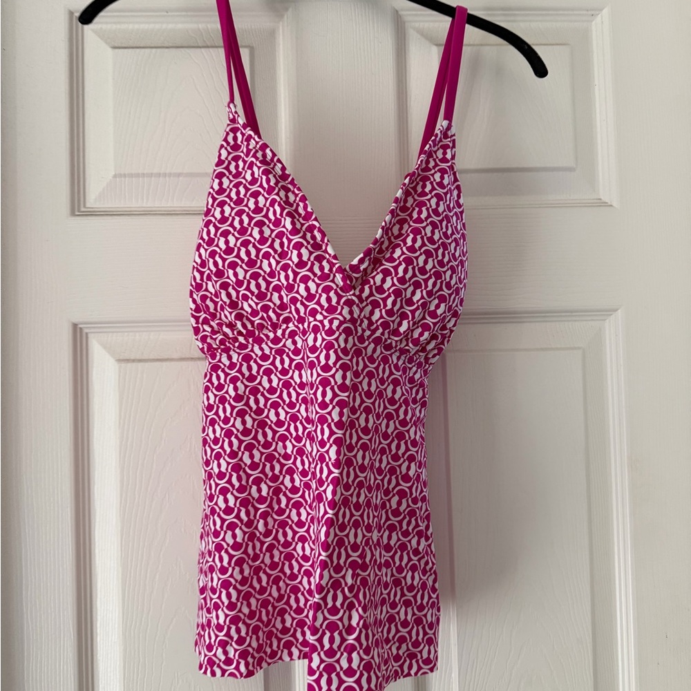 Pink Printed V-Neck tankini top